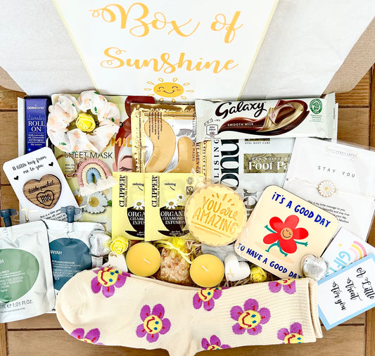 BOX OF SUNSHINE Ladies Pamper Hamper Gift for Her | Mum To Be | Pregnancy |Spa | Bestie | Birthday | Friend | Care package | Teacher Gift
