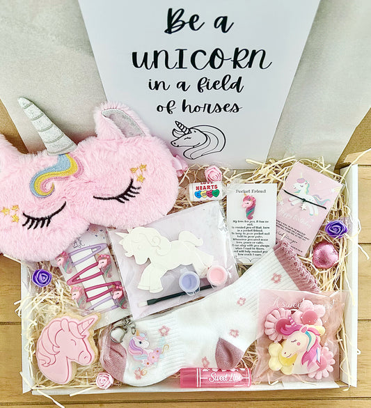 Unicorn Spa Gift Box for Girls – Birthday Gift, Tween Pamper Kit, Self Care Set, Unicorn Bath Set , Cute Sleepover Gift, Unicorn Party Bag