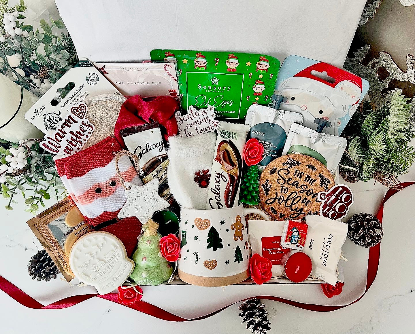 Christmas PAMPER HAMPER | Letterbox Gift for Her | Cosy Self-Care Giftbox | Christmas Box | Christmas Gift box | Christmas Personalised Gift