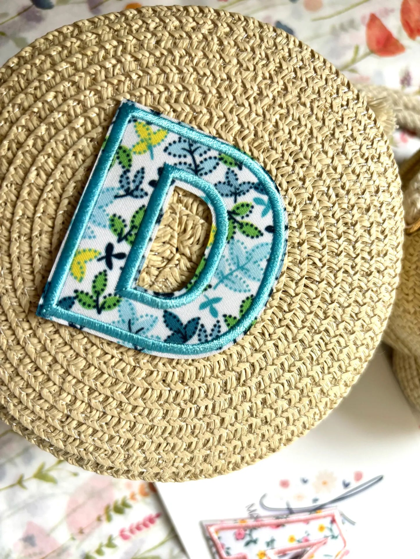 Personalised girls cross shoulder circle straw bag. personalised fashion bag for little girls.