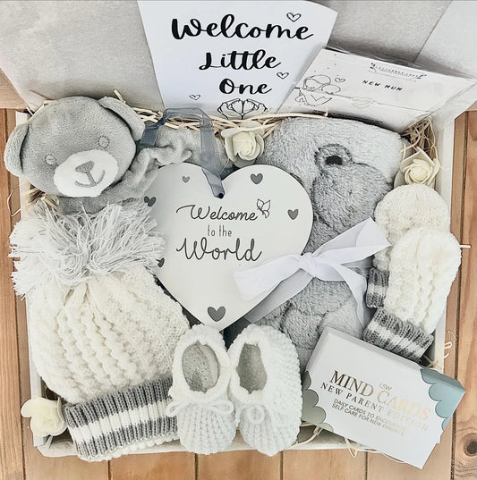 Baby Unisex Hamper Gift Set, New Parents Gift Set, New Baby Gift, Baby Shower Gift, Baby Hamper, Baby Girl Hamper, Baby Boy Hamper, New Mum
